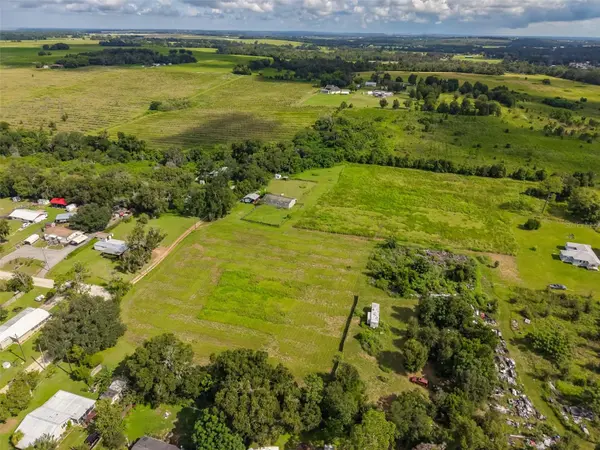 7408 HYLAN ST, Zephyrhills, FL 33541