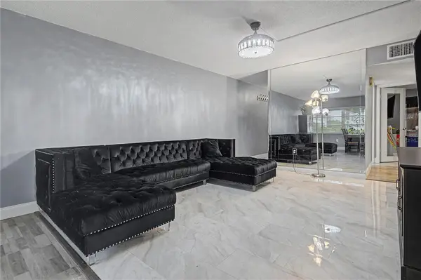 1655 S HIGHLAND AVE #F129, Clearwater, FL 33756