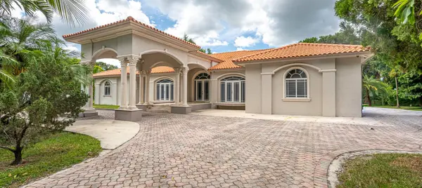 18390 SW 200TH ST, Miami, FL 33187
