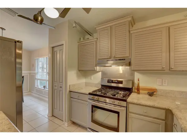8252 CRESCENT MOON DR, New Port Richey, FL 34655