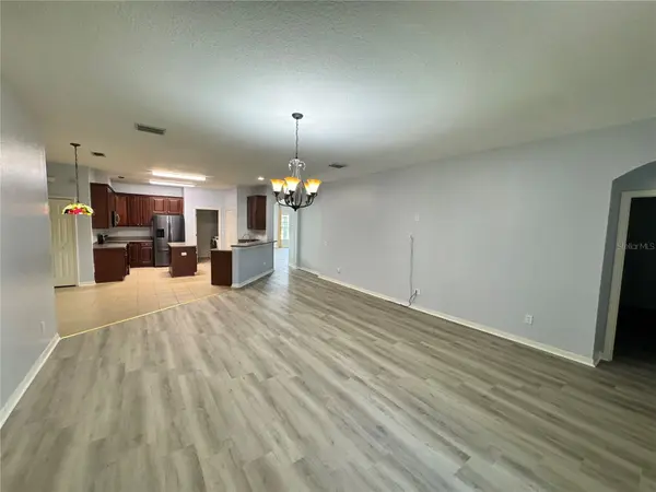 6823 GREEN HERON DR, Wesley Chapel, FL 33545