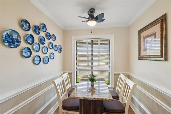 7300 SUNSHINE SKYWAY LN #206, St Petersburg, FL 33711