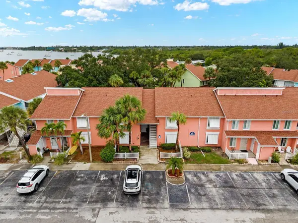 3675 41ST WAY S #I, St Petersburg, FL 33711