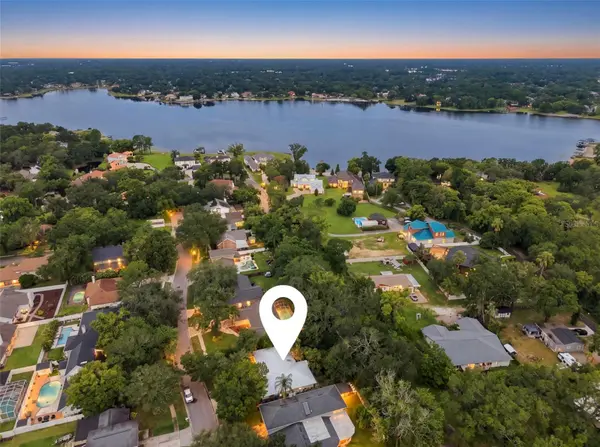 2107 W FORE DR, Tampa, FL 33612