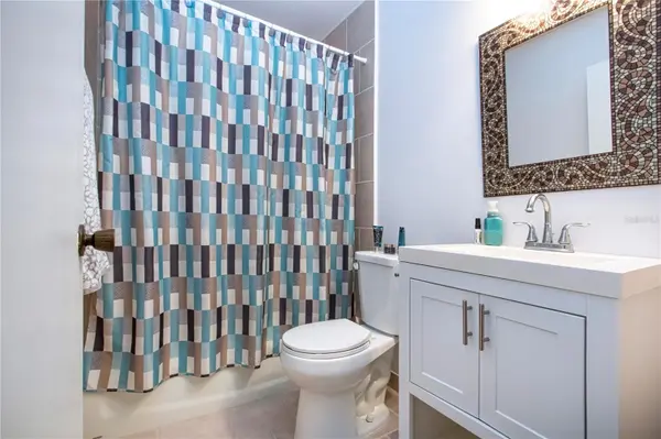 2228 GREENHAVEN DR #384, Sun City Center, FL 33573