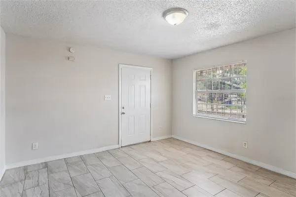9608 N 10TH ST, Tampa, FL 33612