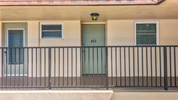 9945 47TH AVE N #203, St Petersburg, FL 33708