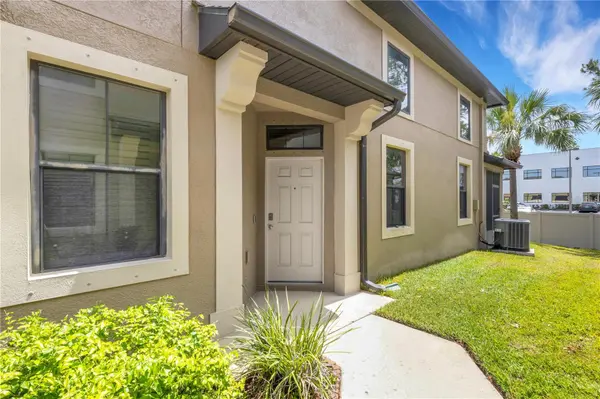 5166 BAY ISLE CIR, Clearwater, FL 33760