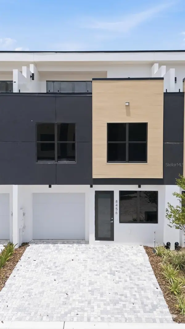 8456 MODANO PL, Tampa, FL 33614