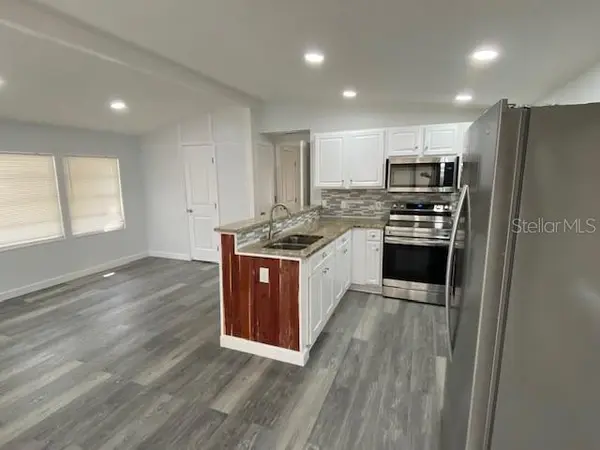 4851 W GANDY BLVD #B10L30, Tampa, FL 33611