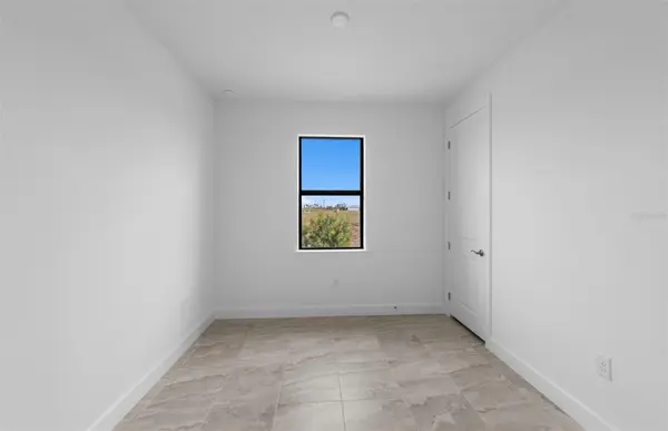 18937 INDIAN ROCK PL, Lakewood Ranch, FL 34211