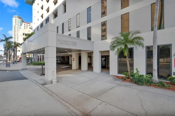 1 BEACH DR SE #1109, St Petersburg, FL 33701