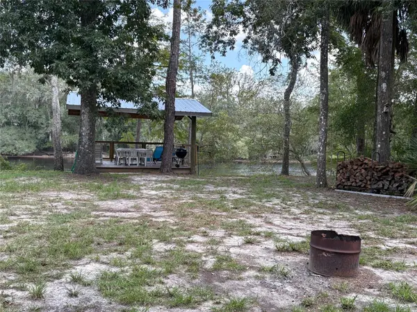 1525 NE 930TH ST, Old Town, FL 32680