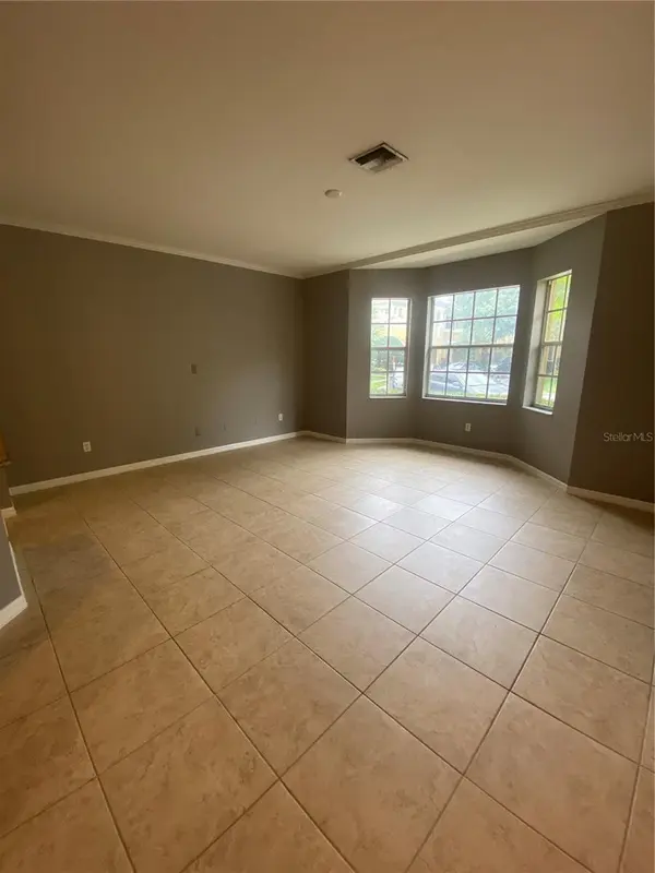 7441 ARLINGTON GROVE CIR, Tampa, FL 33625
