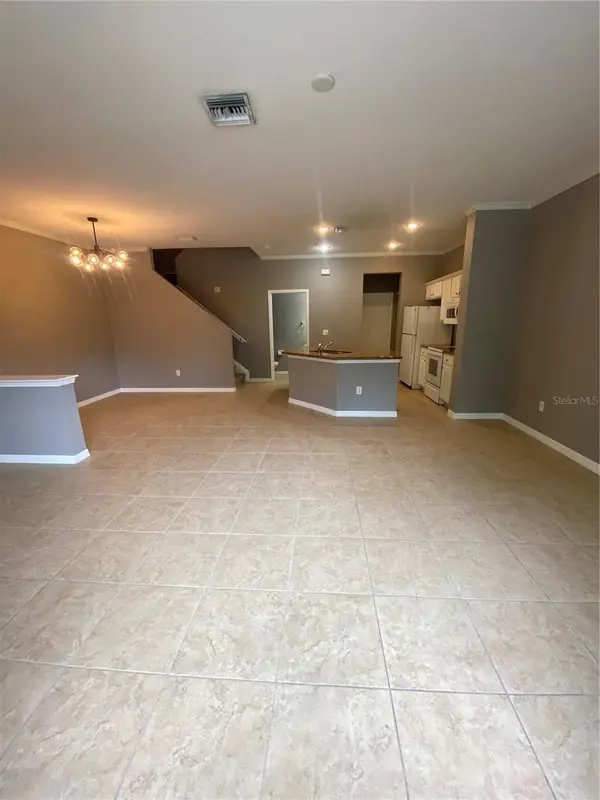 7441 ARLINGTON GROVE CIR, Tampa, FL 33625