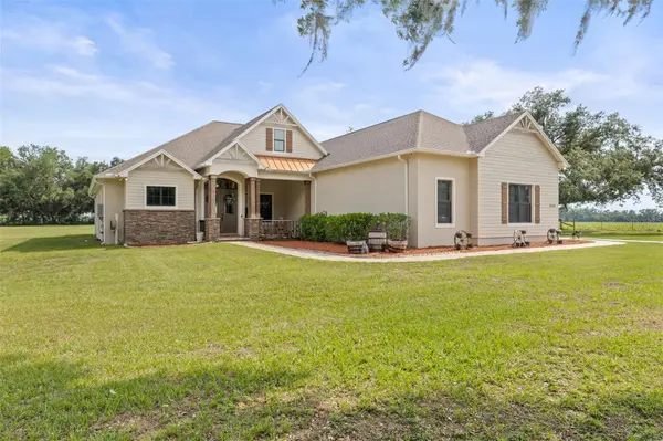 5319 W TRAPNELL RD, Dover, FL 33527