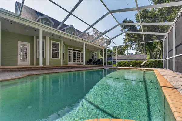 2928 CHELSEA WOODS DR, Valrico, FL 33596