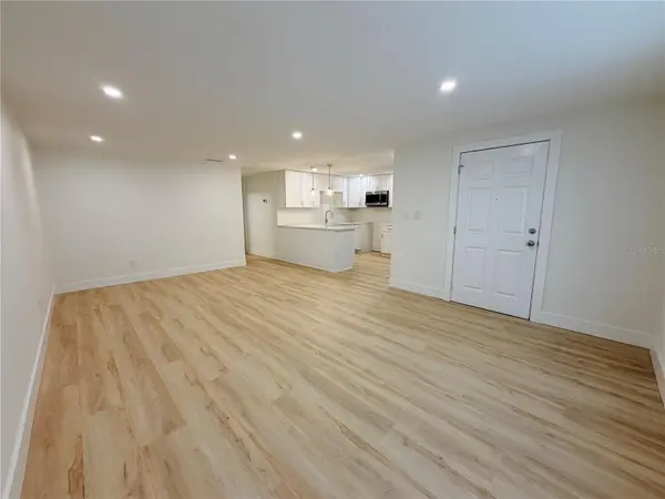 4533 W FERN ST, Tampa, FL 33614