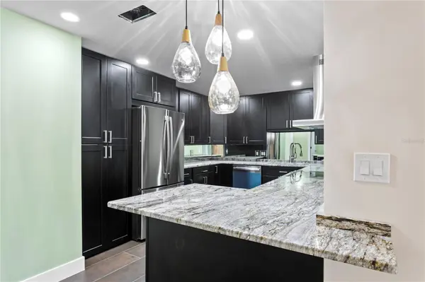 1 BEACH DR SE #1112, St Petersburg, FL 33701