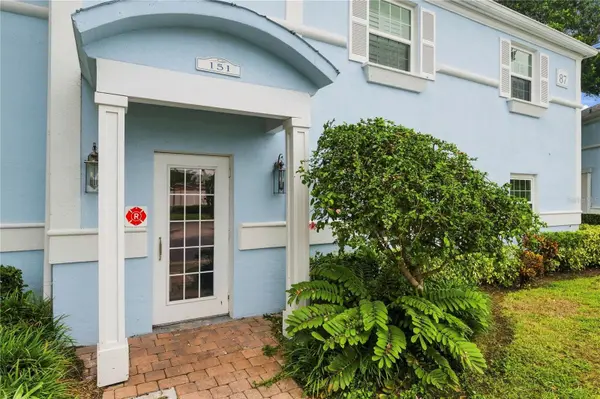 151 SEAHORSE DR SE #B, St Petersburg, FL 33705