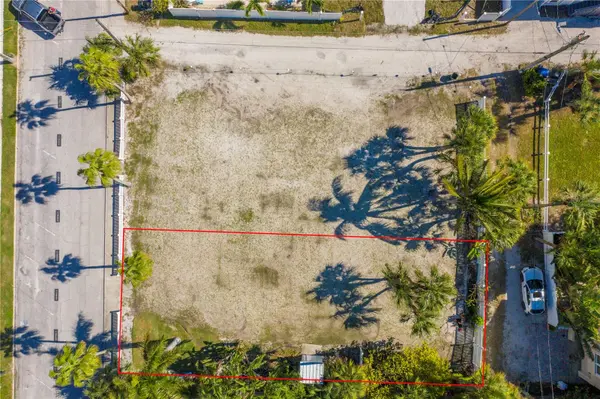 15TH AVE, St Pete Beach, FL 33706