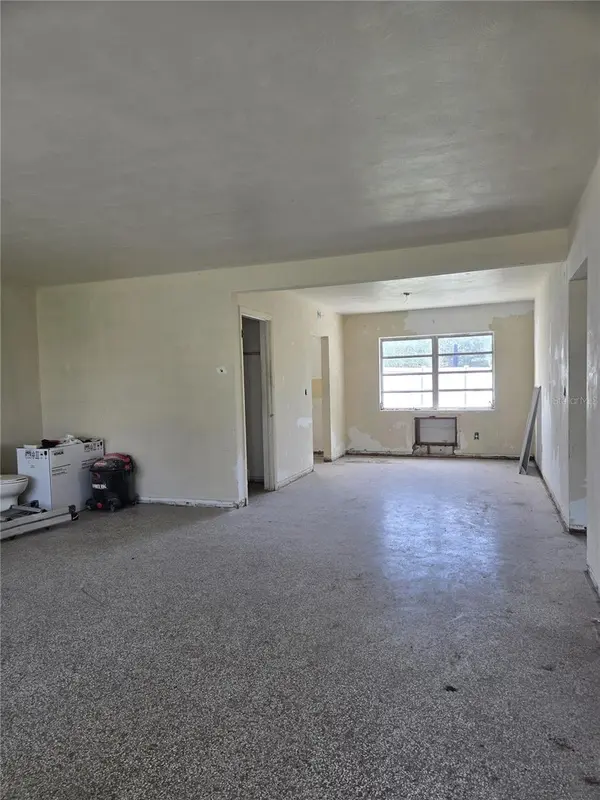 1216 FRANKLIN CIR, Clearwater, FL 33756