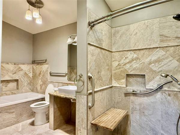 3646 28TH ST N, St Petersburg, FL 33713