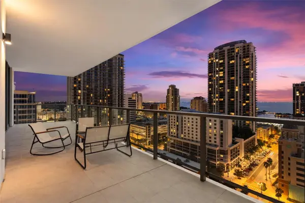 275 1ST AVE S #1902, St Petersburg, FL 33701