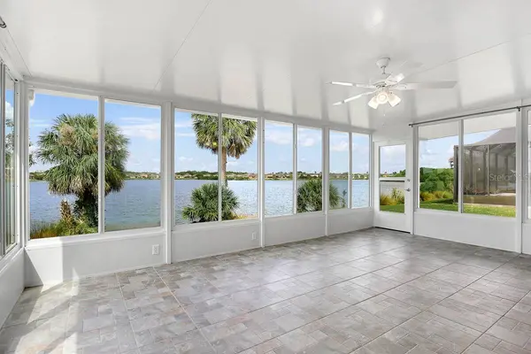 8614 TURNSTONE SHORE LN, Riverview, FL 33578