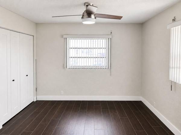 1847 SHORE DR S #101, St Petersburg, FL 33707