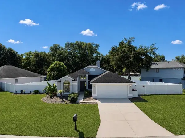 4302 LONGFELLOW DR, Plant City, FL 33566