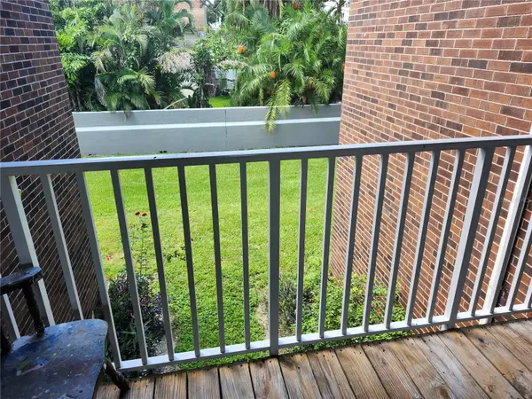 1400 GANDY BLVD N #116, St Petersburg, FL 33702