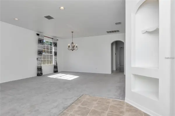 29822 BOYETTE OAKS PL, Wesley Chapel, FL 33545