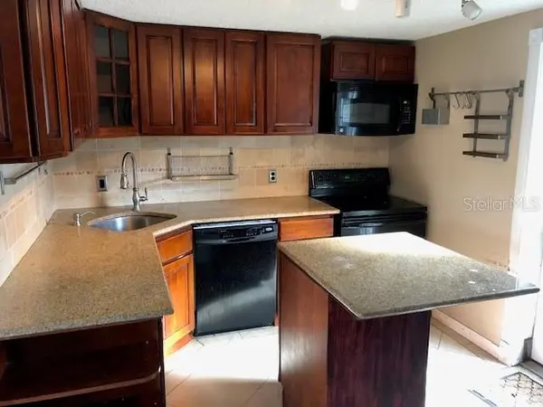 3222 ACACIA ST, Lutz, FL 33558