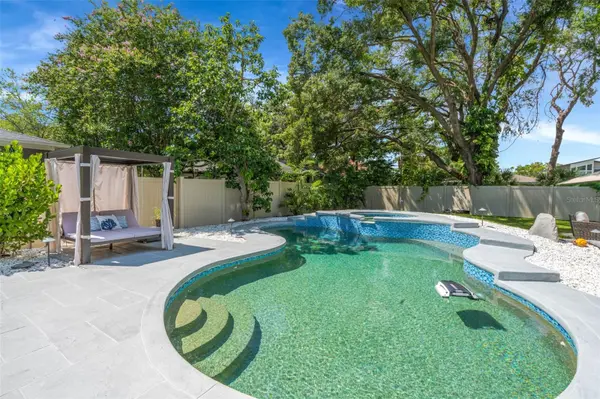 3819 W SAN MIGUEL ST, Tampa, FL 33629