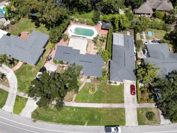 451 W DAVIS BLVD, Tampa, FL 33606