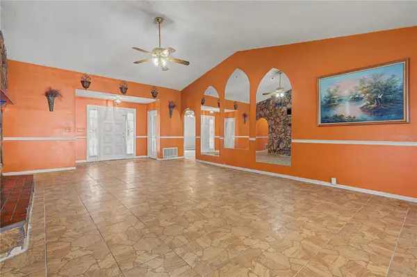 16207 TREE LINE DR, Hudson, FL 34667