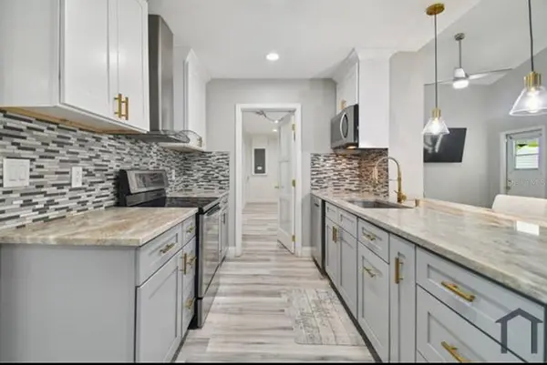 6745 RALSTON BEACH CIR, Tampa, FL 33614