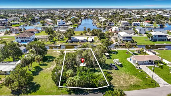5111 CEDARBROOK LN, Hernando Beach, FL 34607