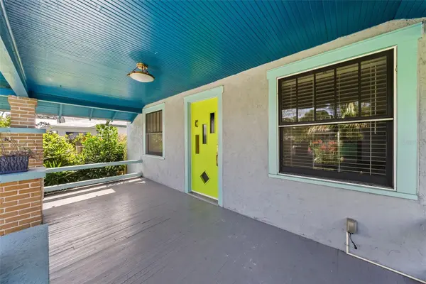 1024 23RD AVE N, St Petersburg, FL 33704