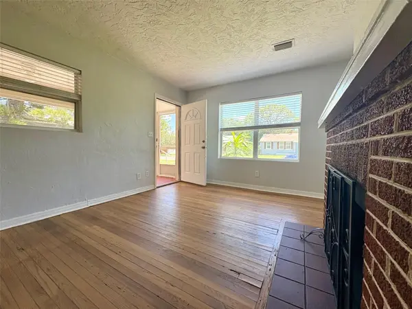 Address not disclosed, St Petersburg, FL 33713