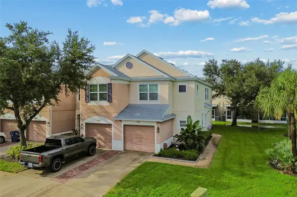 26615 CHIMNEY SPIRE LN, Wesley Chapel, FL 33544