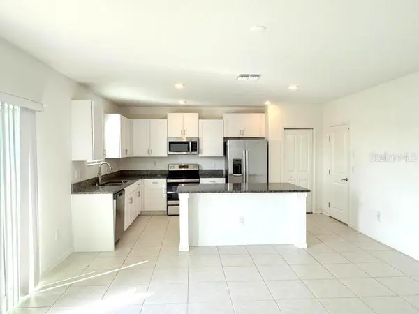 11163 LINDEN DEPOT RD, San Antonio, FL 33576