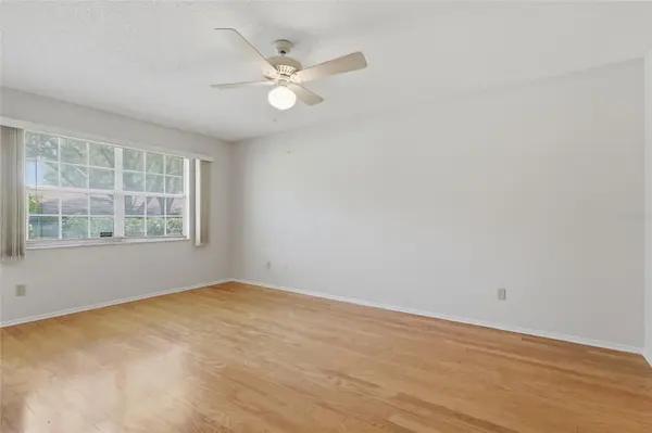 2211 LARK CIR W #D, Palm Harbor, FL 34684