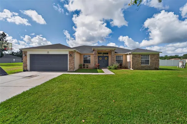1617 AVONDALE RIDGE DR, Plant City, FL 33567