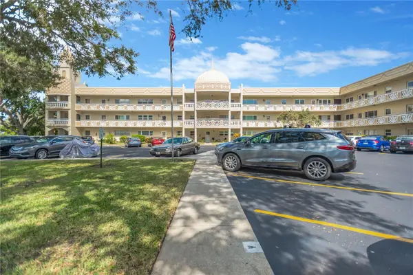 2350 HAITIAN DR #6, Clearwater, FL 33763