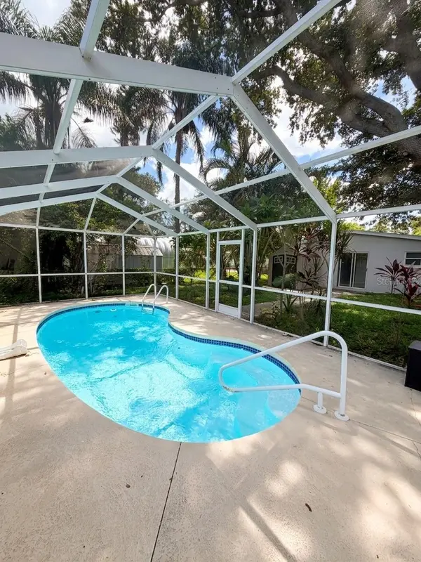 2119 W HENRY AVE, Tampa, FL 33603