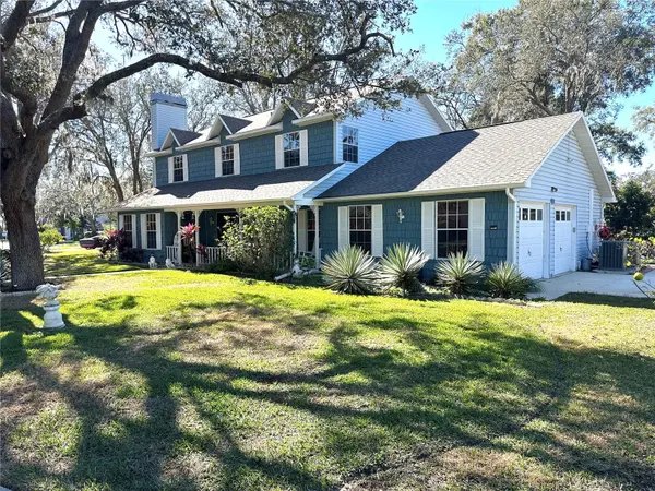8834 WHISPERING OAKS TRL, New Port Richey, FL 34654