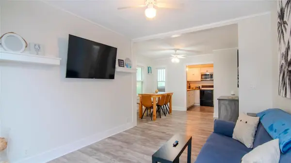 1466 LAURA ST, Clearwater, FL 33755