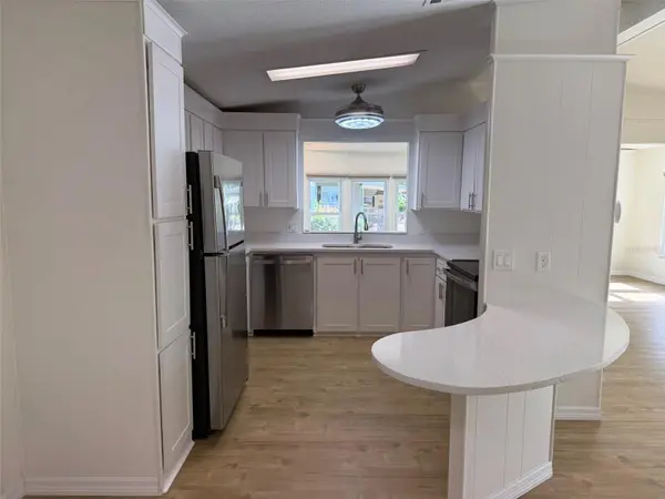 130 CLUBVIEW DR #2, Safety Harbor, FL 34695